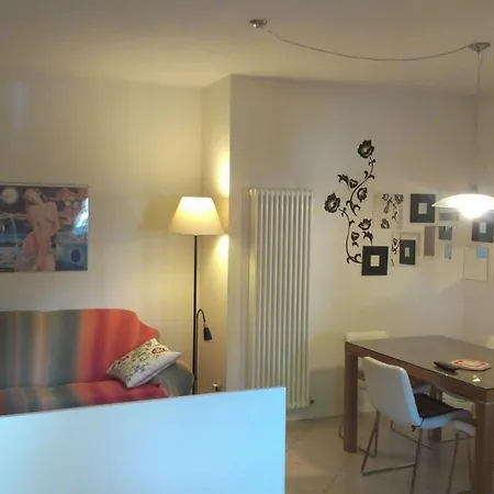 Marina Centro: Pet-friendly With Private Parking Apartment *